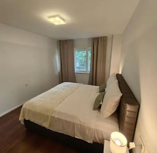 New 1 Bedroom Near Center And Beach